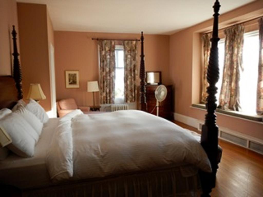 The Manor Inn Castine Exterior foto